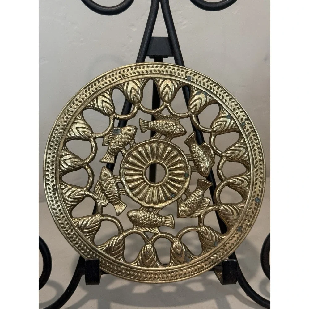 Vintage Brass Trivet Round Fish Design Hot Pot Holder Kitchen Decor Stamped